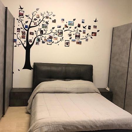 Bross Apartament Salerno Esterno foto