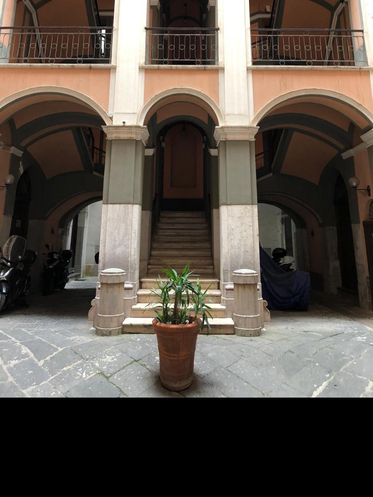 Bross Apartament Salerno Esterno foto