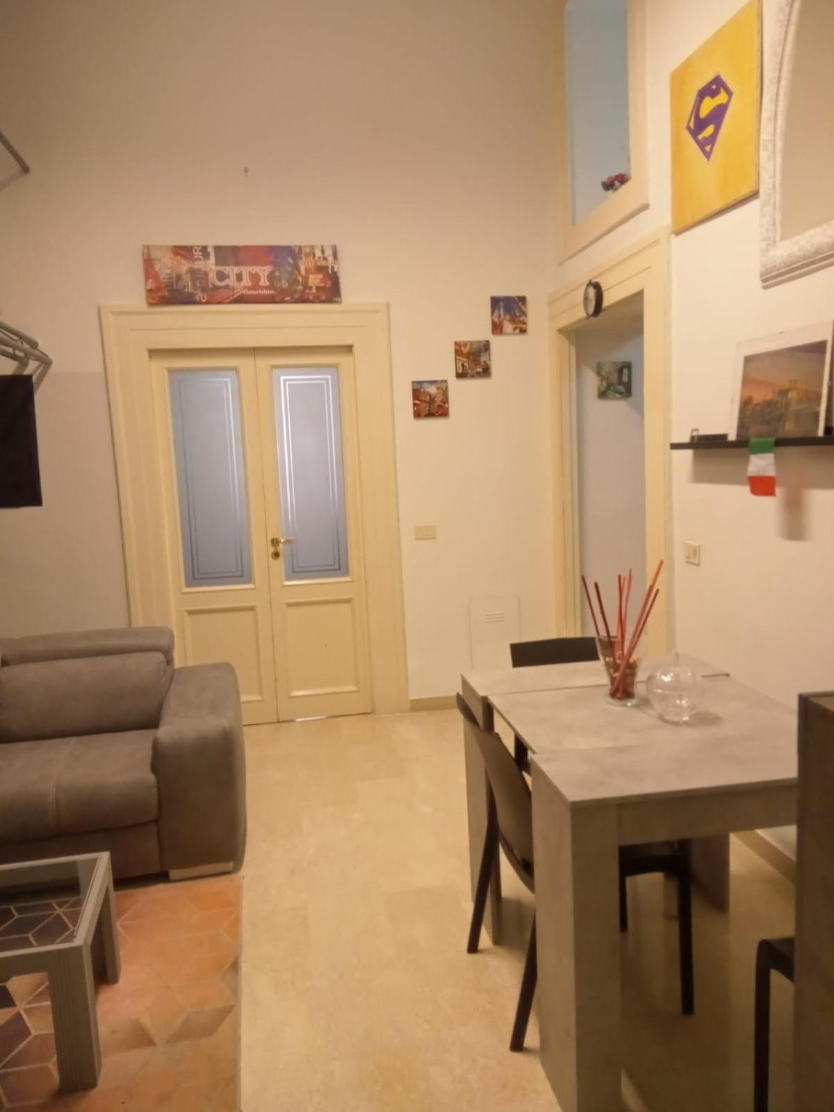 Bross Apartament Salerno Esterno foto