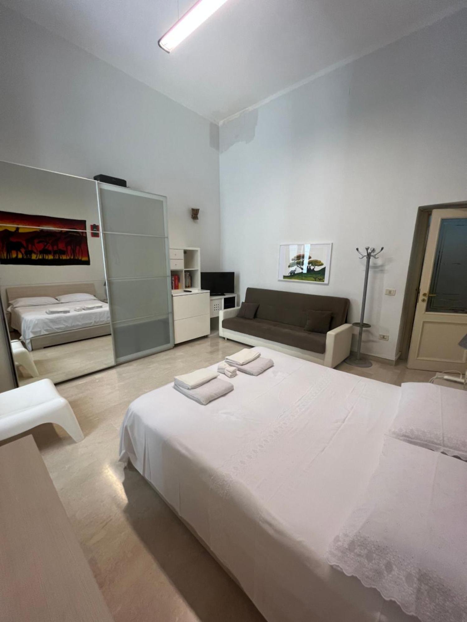 Bross Apartament Salerno Esterno foto